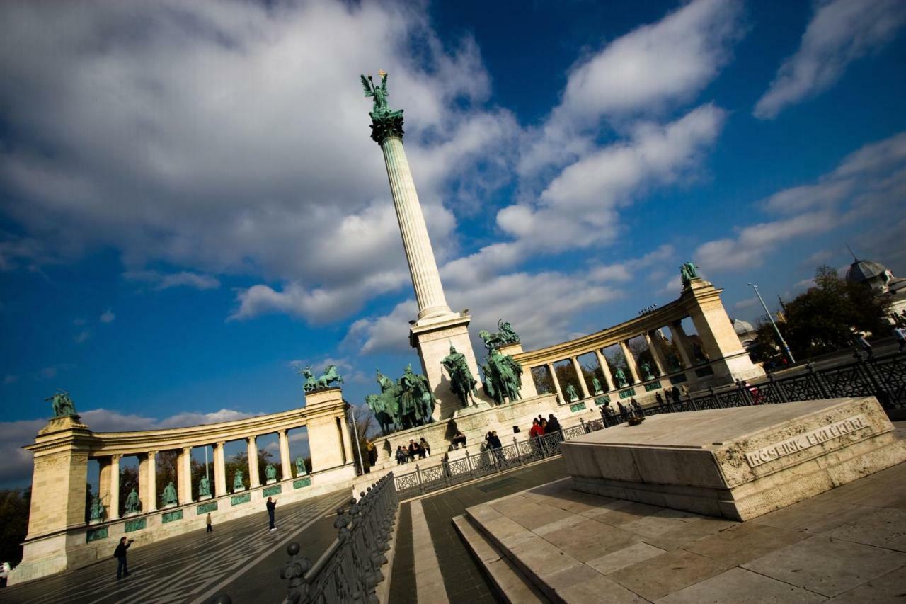 Little Americas Museum Apartments Budapest Luaran gambar
